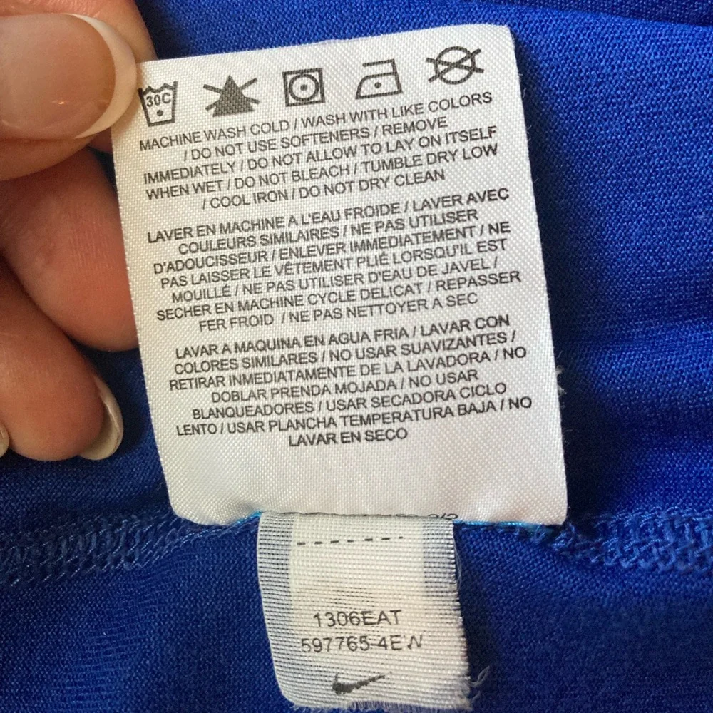 Nike Texas Rangers dri fit vneck Tshirt size small - Picture 7 of 7